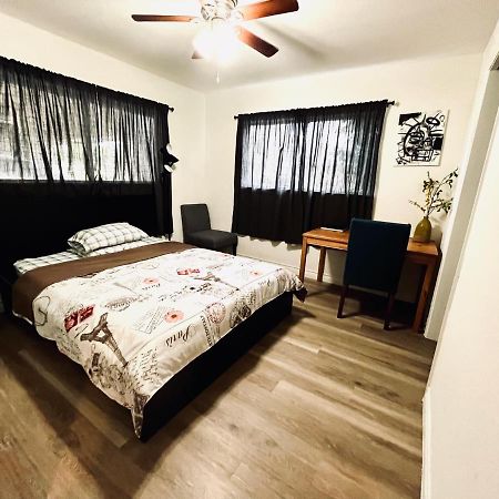 Cozy Private Bed & Bath Near Medical Center, Galleria And Dt 휴스턴 외부 사진