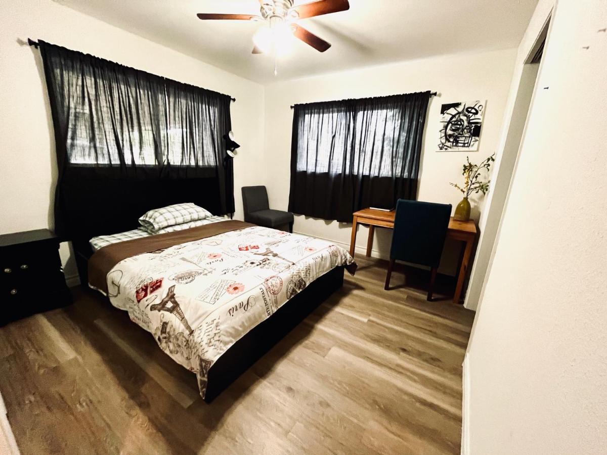 Cozy Private Bed & Bath Near Medical Center, Galleria And Dt 휴스턴 외부 사진